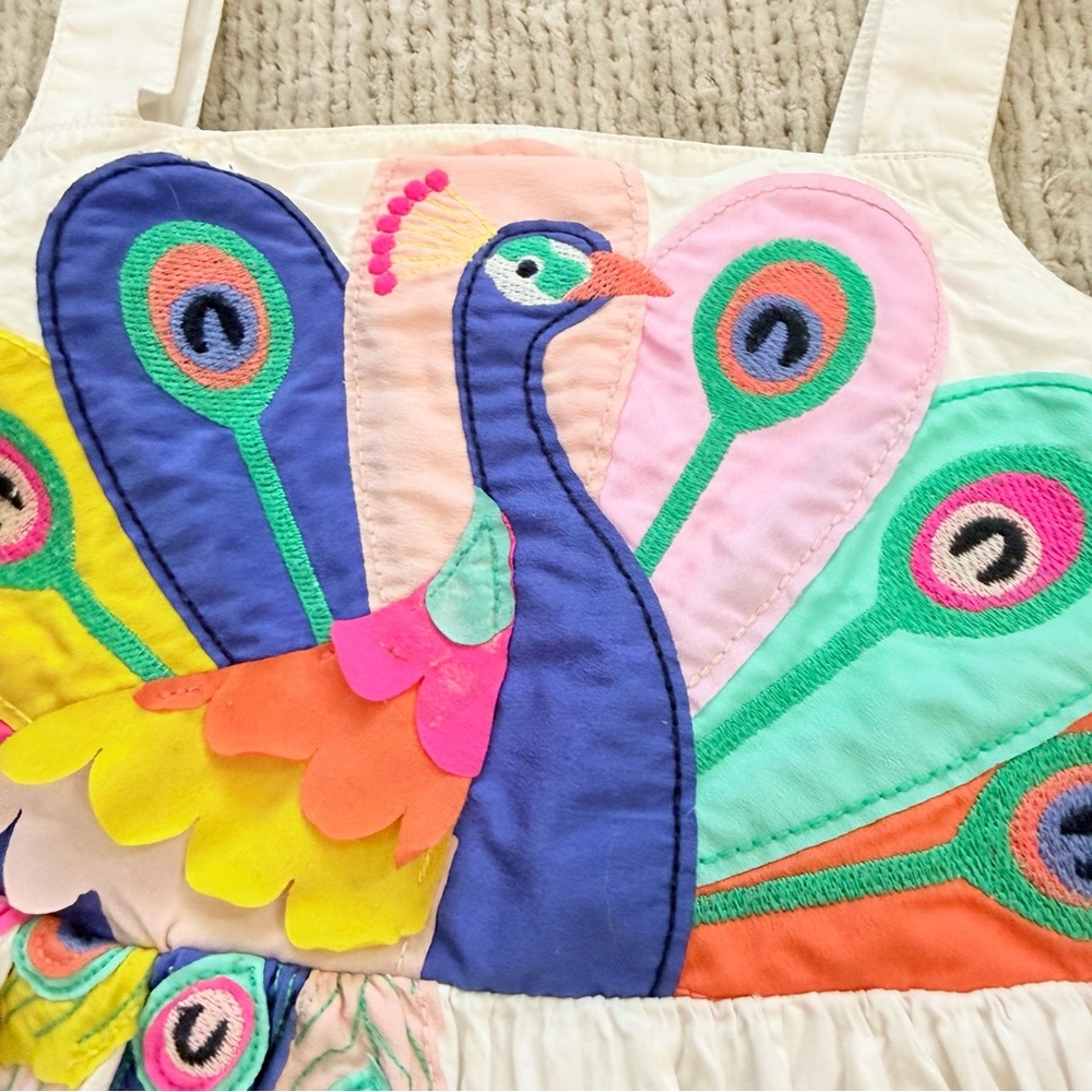 Mini Boden Peacock Appliqué Cotton Dress | 4–5Y (110cm) - Picture 2 of 7